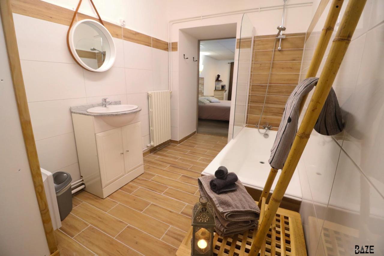 Centre De Bien-Etre Et Ses Chambres D'Hote Villeneuve-de-Rivière Dış mekan fotoğraf